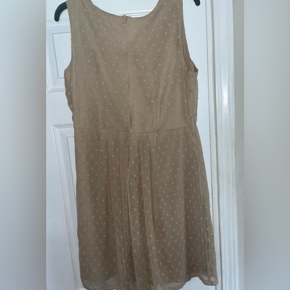 Mlle Gabrielle Beige Dress, Size Large - Picture 2 of 5